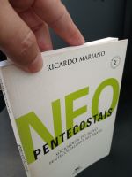 Capa de Neopentecostais: Sociologia do novo pentecostalismo no Brasil, Ricardo Mariano - Edições Loyola